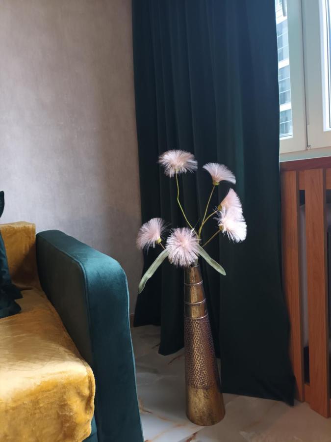 Green Apartament W Centrum ワルシャワ エクステリア 写真